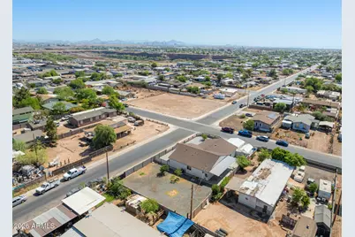 5802 S 42nd Avenue, Phoenix, AZ 85041 - Photo 45
