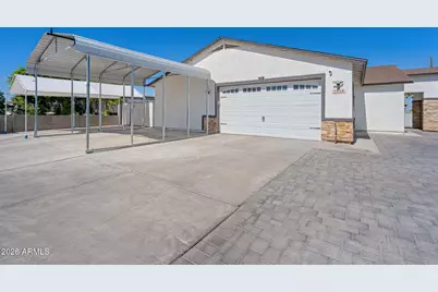 5802 S 42nd Avenue, Phoenix, AZ 85041 - Photo 5