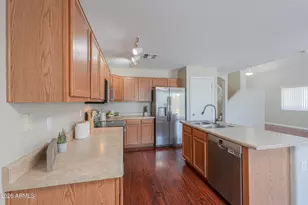 41263 N Cambria Dr, San Tan Valley, AZ 85140 - Photo 15