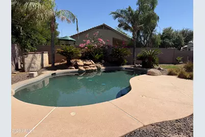 2813 E Runaway Bay Place, Chandler, AZ 85249 - Photo 17