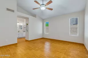 8058 W Laurel Ln, Peoria, AZ 85345 - Photo 13