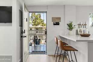 6125 E Indian School Rd, Scottsdale, AZ 85251 - Photo 15