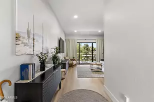 6125 E Indian School Rd, Scottsdale, AZ 85251 - Photo 23
