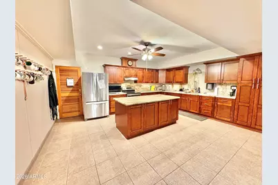 2175 W Southern Avenue #203, Apache Junction, AZ 85120 - Photo 35