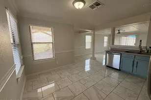 11405 W Carousel Dr, Arizona City, AZ 85123 - Photo 3
