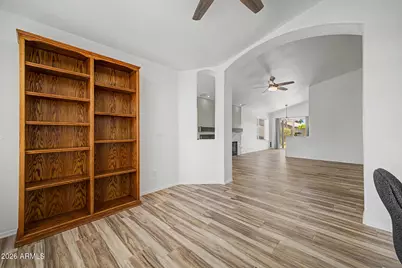 8625 W Paradise Drive, Peoria, AZ 85345 - Photo 15