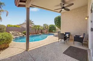 8625 W Paradise Dr, Peoria, AZ 85345 - Photo 31
