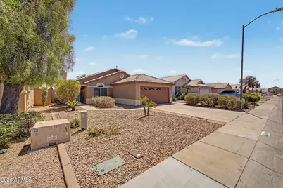 8625 W Paradise Drive, Peoria, AZ 85345 - Photo 35