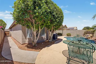 8625 W Paradise Drive, Peoria, AZ 85345 - Photo 33