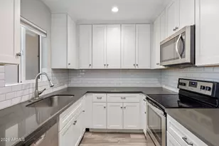 102 W Maryland Ave, Phoenix, AZ 85013 - Photo 1