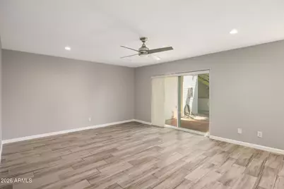 102 W Maryland Avenue #E1, Phoenix, AZ 85013 - Photo 5