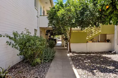 102 W Maryland Avenue #E1, Phoenix, AZ 85013 - Photo 15