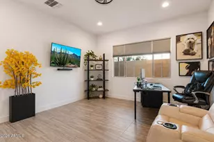 2080 E Aquarius Pl, Chandler, AZ 85249 - Photo 23
