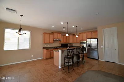 143 W Sweet Shrub Avenue, San Tan Valley, AZ 85140 - Photo 3