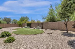 2403 E Robb Ln, Phoenix, AZ 85024 - Photo 37
