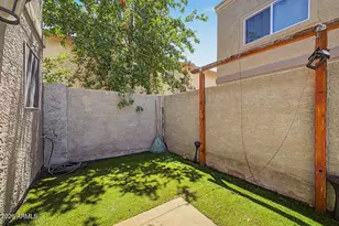 1055 W 5th St, Tempe, AZ 85281 - Photo 11