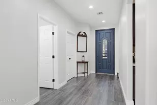 18137 W Canyon Ln, Goodyear, AZ 85338 - Photo 5
