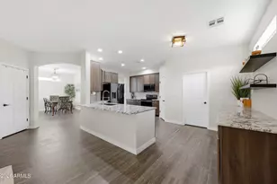 18137 W Canyon Ln, Goodyear, AZ 85338 - Photo 15