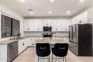 4025 E Paso Trail, Phoenix, AZ 85050 - Photo 5