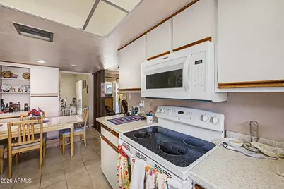 4001 E Hancock Drive, Phoenix, AZ 85028 - Photo 15