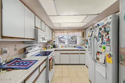 4001 E Hancock Drive, Phoenix, AZ 85028 - Photo 13