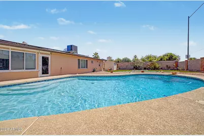 4001 E Hancock Drive, Phoenix, AZ 85028 - Photo 33