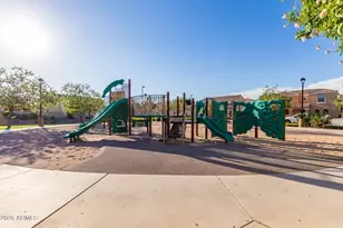 2154 S Martingale Rd, Gilbert, AZ 85295 - Photo 47