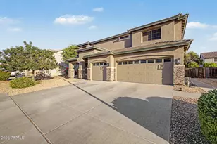 3213 W Pleasant Ln, Phoenix, AZ 85041 - Photo 5