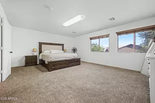 3213 W Pleasant Ln, Phoenix, AZ 85041 - Photo 35