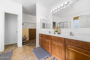 3213 W Pleasant Ln, Phoenix, AZ 85041 - Photo 27