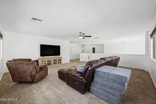 3213 W Pleasant Ln, Phoenix, AZ 85041 - Photo 33