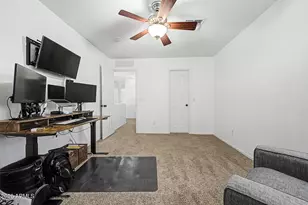 3213 W Pleasant Ln, Phoenix, AZ 85041 - Photo 49