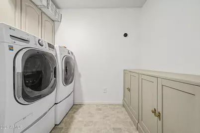 3213 W Pleasant Lane, Phoenix, AZ 85041 - Photo 51