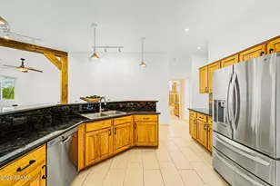 36439 N 14th St, Phoenix, AZ 85086 - Photo 9