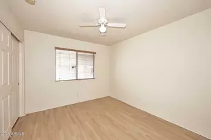 9235 W Michelle Dr, Peoria, AZ 85382 - Photo 19