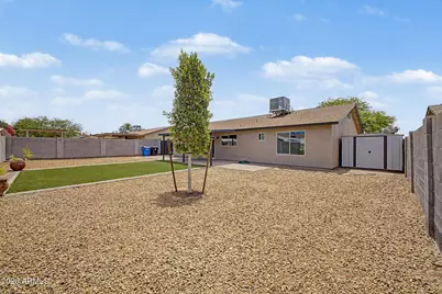 908 W Montoya Lane, Phoenix, AZ 85027 - Photo 35