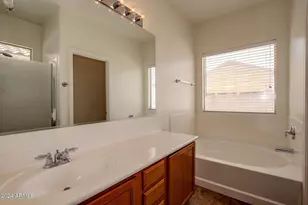 7722 S 69th Dr, Laveen, AZ 85339 - Photo 9