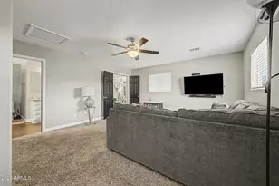 2344 W Mitchell Dr, Phoenix, AZ 85015 - Photo 5