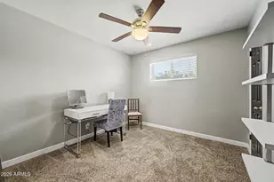 2344 W Mitchell Dr, Phoenix, AZ 85015 - Photo 15