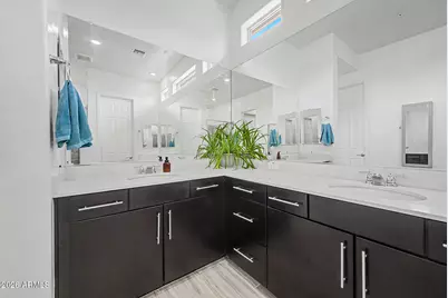 2528 N 212th Drive, Buckeye, AZ 85396 - Photo 21