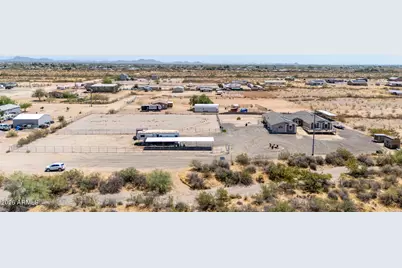 32015 N 223rd Avenue, Wittmann, AZ 85361 - Photo 33