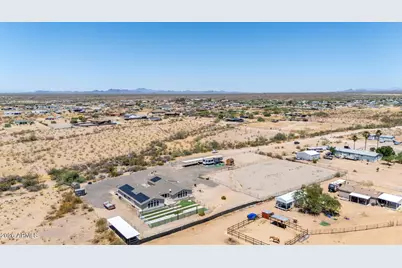 32015 N 223rd Avenue, Wittmann, AZ 85361 - Photo 19