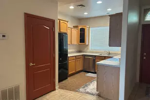 105 N Warren St, Mesa, AZ 85207 - Photo 7