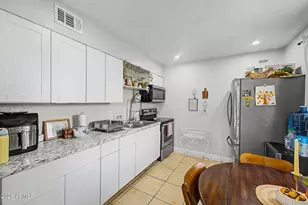 3849 N 23rd Dr, Phoenix, AZ 85015 - Photo 15