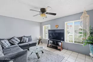 16063 N 26th Cir, Phoenix, AZ 85023 - Photo 3