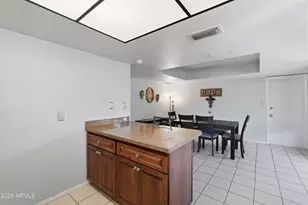 16063 N 26th Cir, Phoenix, AZ 85023 - Photo 9
