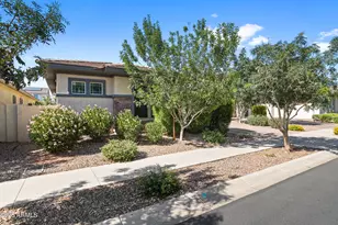 20948 E Canary Way, Queen Creek, AZ 85142 - Photo 3
