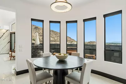 27 W Cochise Drive, Phoenix, AZ 85021 - Photo 9