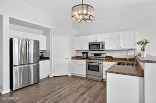 2069 E Cochise Ave, Apache Junction, AZ 85119 - Photo 11