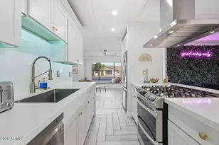 8426 E Sheridan St, Scottsdale, AZ 85257 - Photo 13